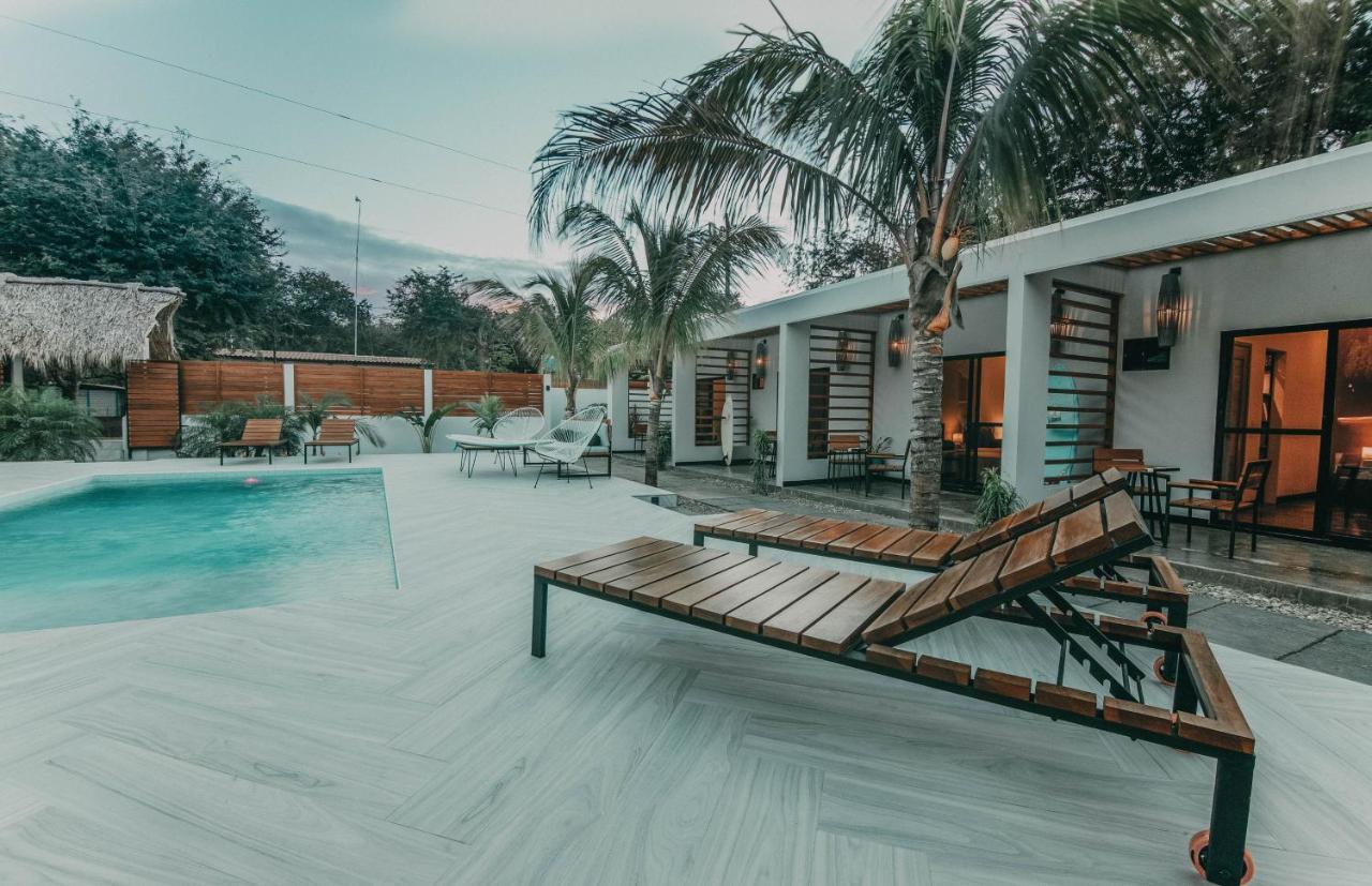 El Pez Surf Hotel Popoyo Exterior photo