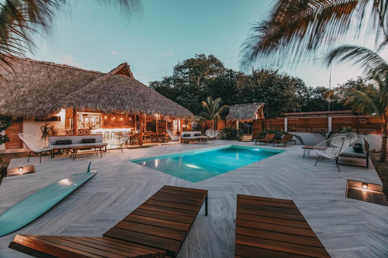 El Pez Surf Hotel Popoyo Exterior photo