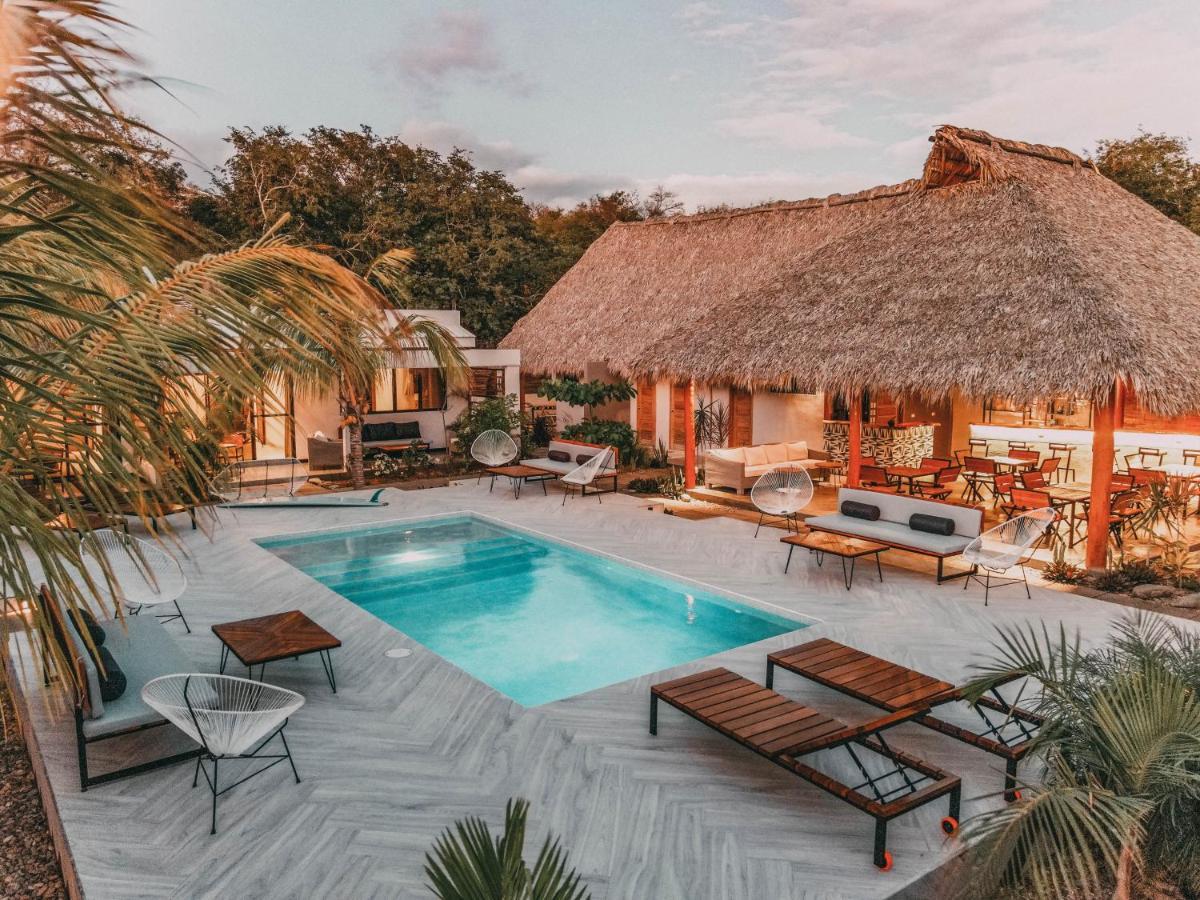 El Pez Surf Hotel Popoyo Exterior photo